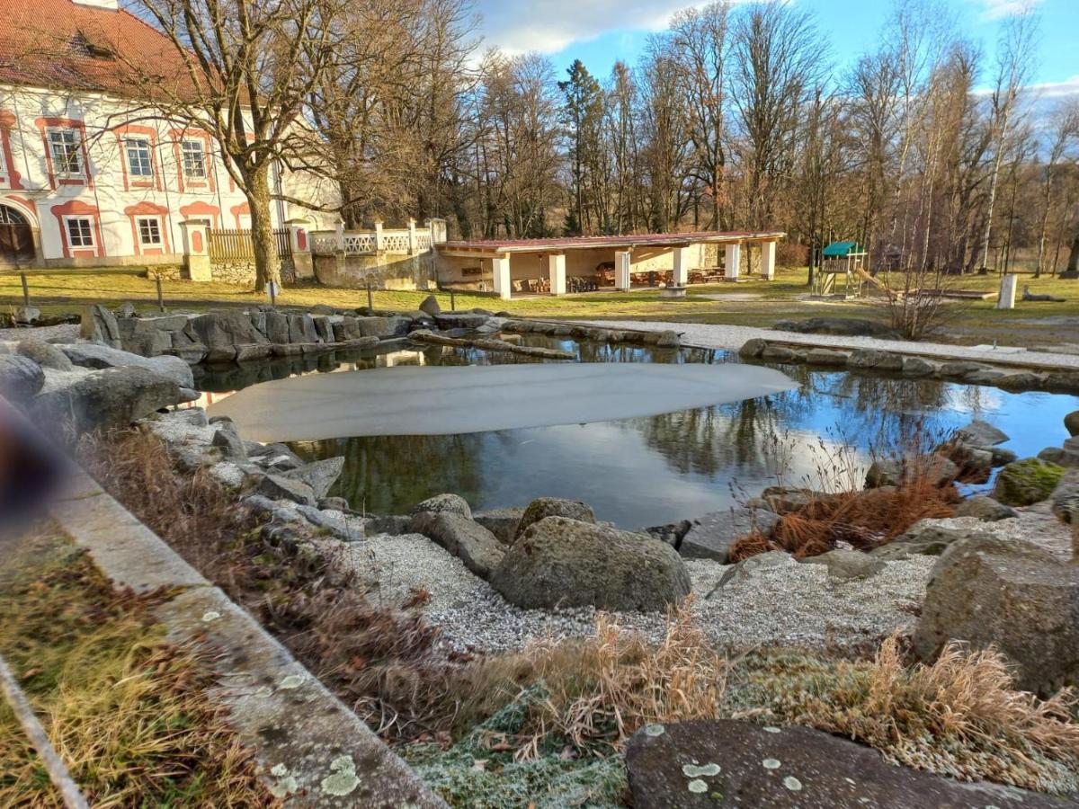 Holidaypark Mlazovy Kolinec Zewnętrze zdjęcie